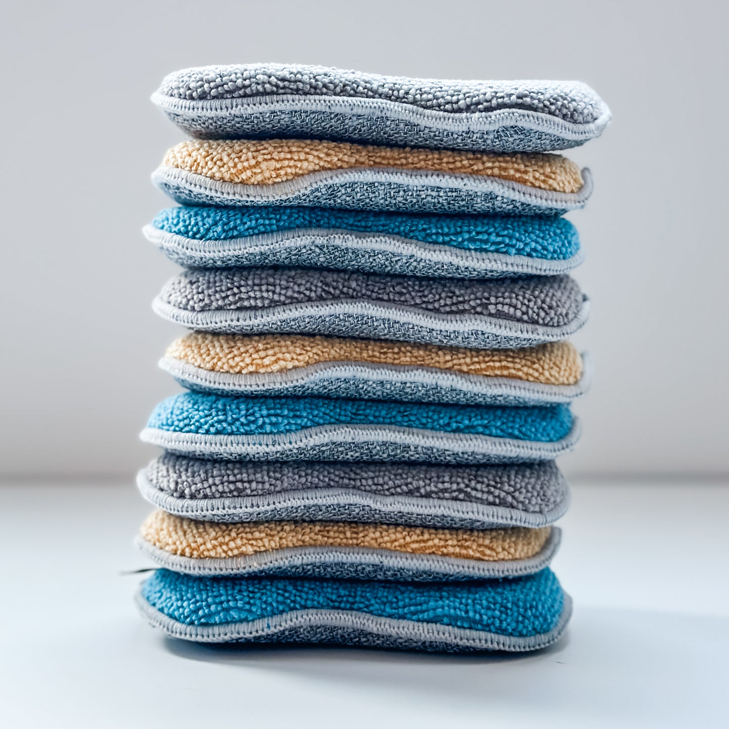 Foaming Scrubbing Sponges